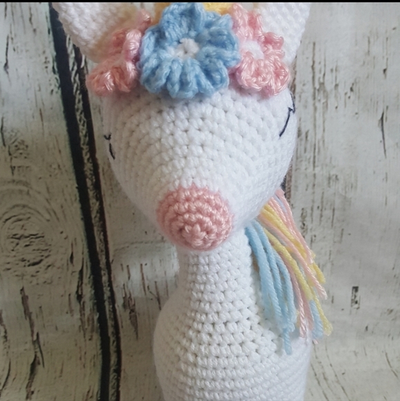 Crochet White Unicorn Amigurumi doll - Picture 4 of 9